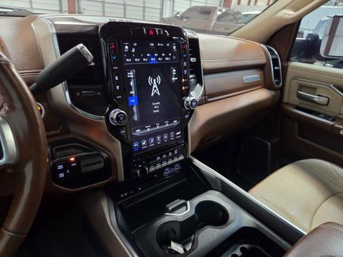 Used 2019 RAM 3500 Laramie AWD/4WD image 52