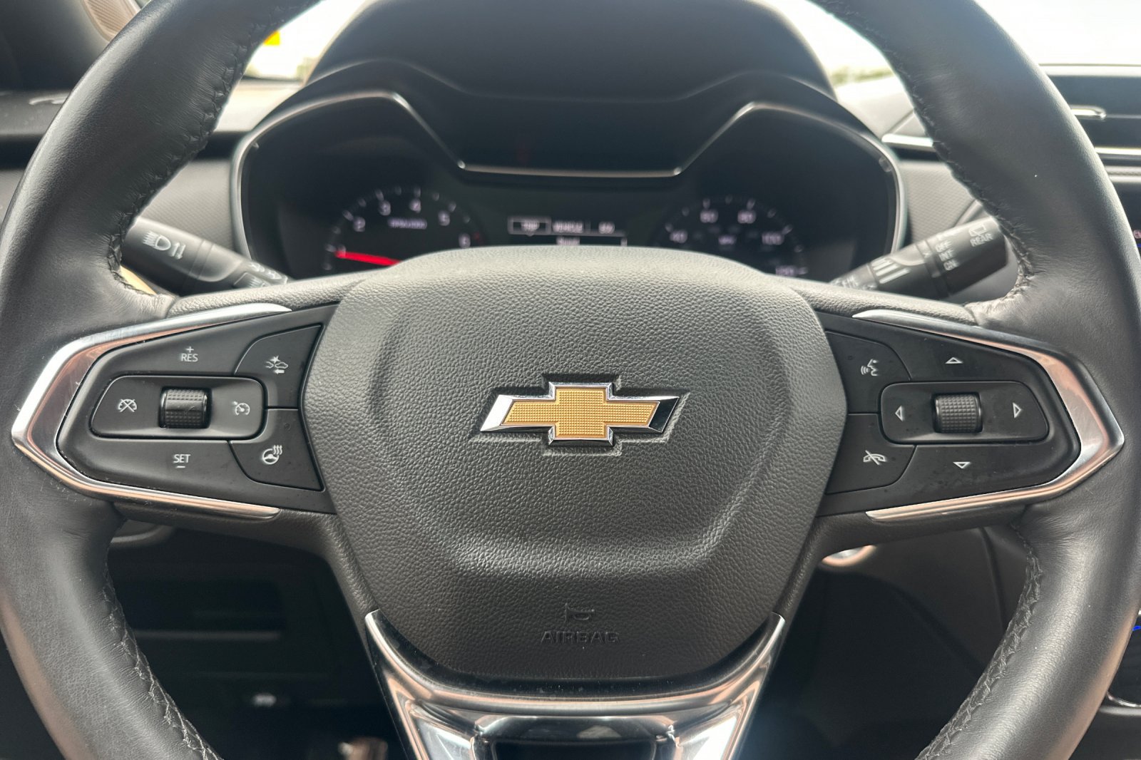 Used 2023 Chevrolet TrailBlazer ACTIV FWD image 25