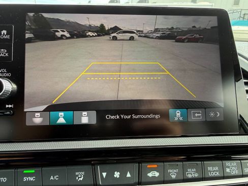 Used 2026 Honda Odyssey Elite image 44