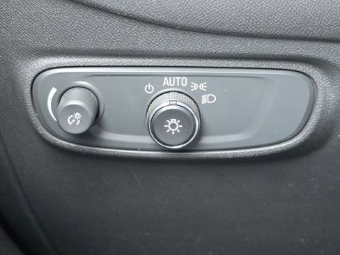 Used 2024 Chevrolet Equinox RS w/ RS Leather Package image 15