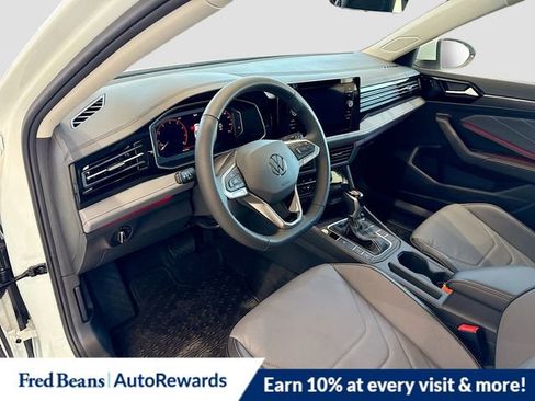 New 2026 Volkswagen Jetta SEL image 6