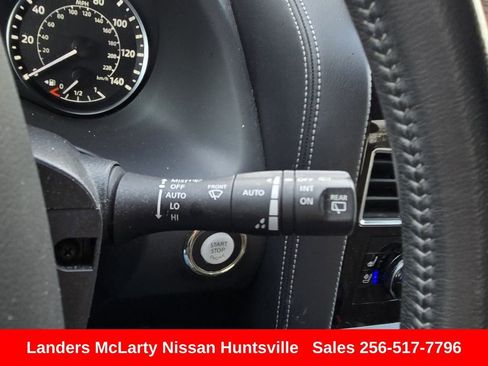 Used 2023 Nissan Armada Platinum w/ Captain's Chairs Package RWD image 26