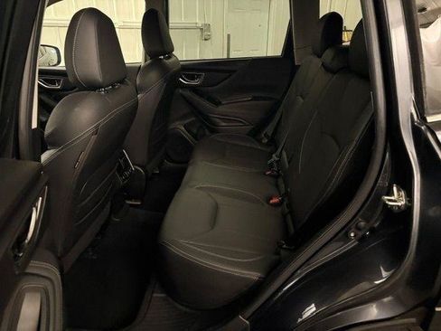 Used 2019 Subaru Forester Touring w/ Popular Package #3 AWD/4WD image 9