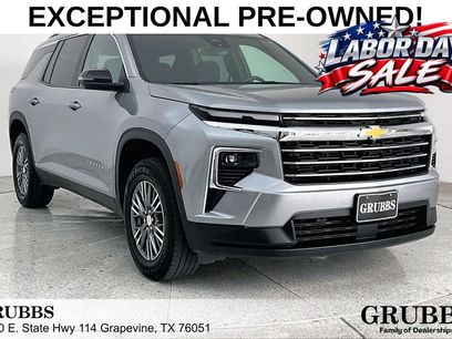 Used 2024 Chevrolet Traverse LT