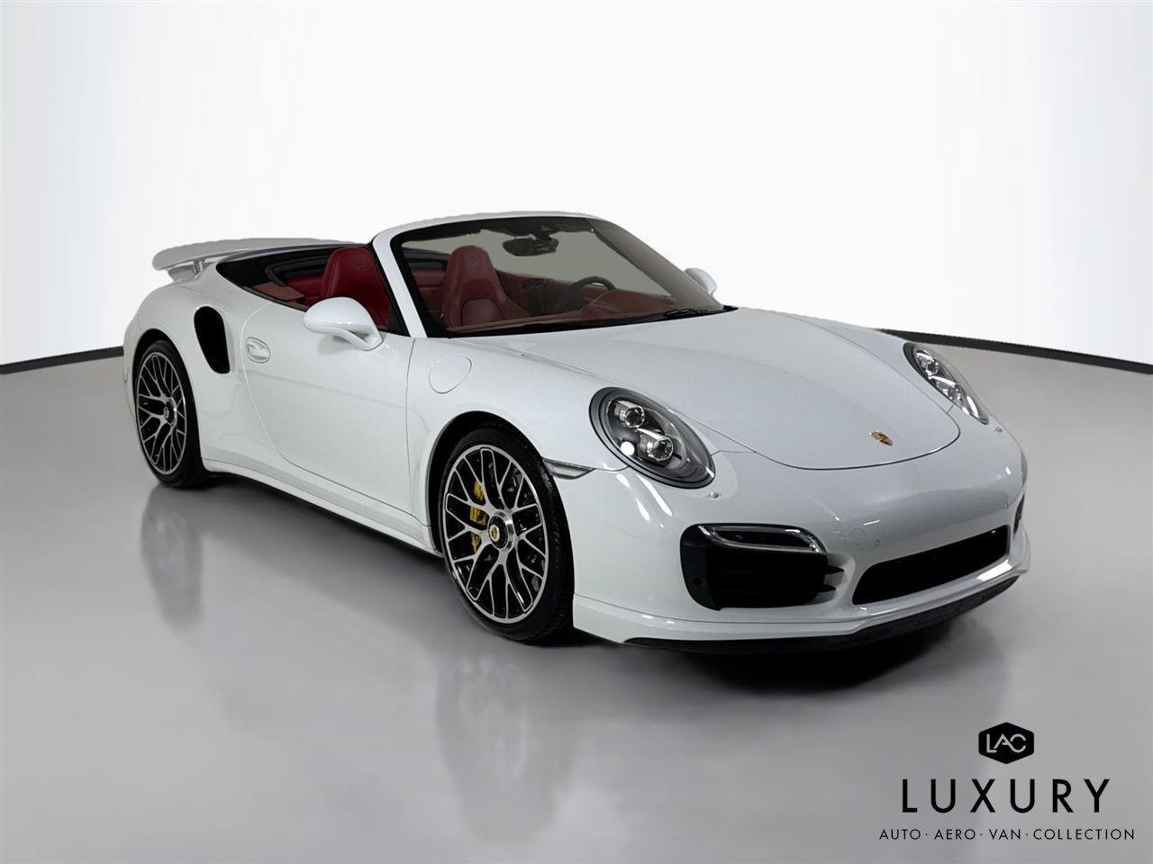 Used 2015 Porsche 911 Turbo S AWD/4WD image 2