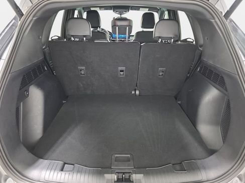 Certified 2024 Ford Escape ST-Line w/ Tech Pack #1 AWD/4WD image 32