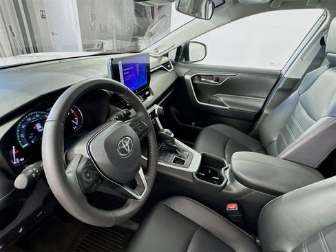 Certified 2024 Toyota RAV4 XLE Premium image 6