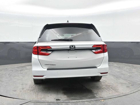 Used 2023 Honda Odyssey EX-L image 11