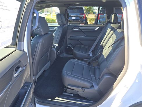 New 2026 GMC Acadia Elevation w/ Elevation Premium Package image 25