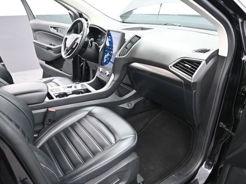 Used 2024 Ford Edge SEL image 24