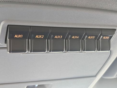 New 2026 Ford F250 XLT w/ XLT Premium Package image 18