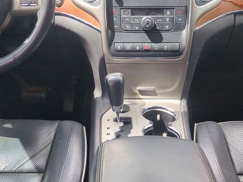 Used 2013 Jeep Grand Cherokee Overland w/ Advance Technology Group AWD/4WD image 21
