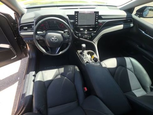 Used 2024 Toyota Camry XSE FWD image 18