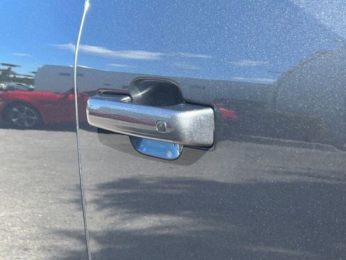 Used 2024 Ford F250 Lariat w/ Sport Appearance Package image 24