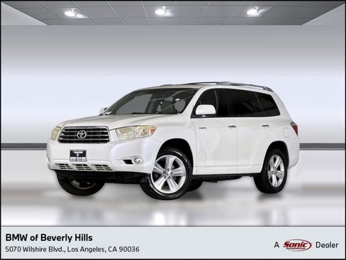 Used 2010 Toyota Highlander Limited AWD/4WD image 1