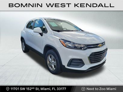 Used 2022 Chevrolet Trax LS w/ Tint and Cruise Package