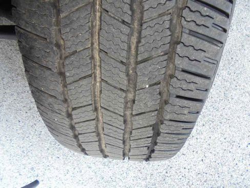 Used 2018 GMC Sierra 1500 SLT w/ SLT Premium Package image 5