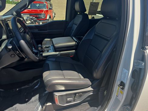 Used 2026 Ford F150 Raptor AWD/4WD image 17