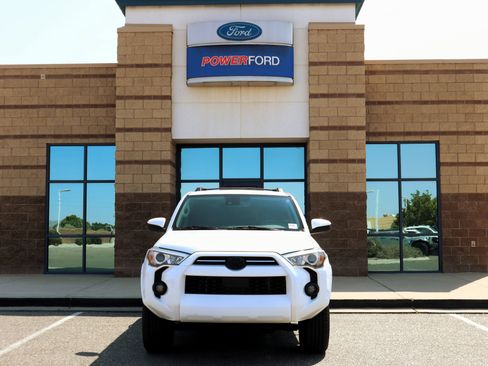 Used 2022 Toyota 4Runner SR5 w/ Wilderness Package (TMS) AWD/4WD image 3