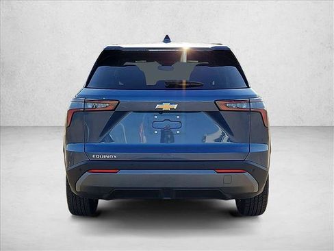 Used 2025 Chevrolet Equinox LT FWD image 7