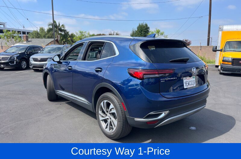 Used 2023 Buick Envision Essence AWD/4WD image 5
