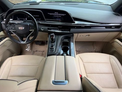 Used 2022 Cadillac Escalade Premium Luxury w/ Performance Package AWD/4WD image 42