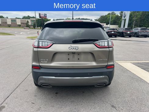 Used 2020 Jeep Cherokee Limited AWD/4WD image 4