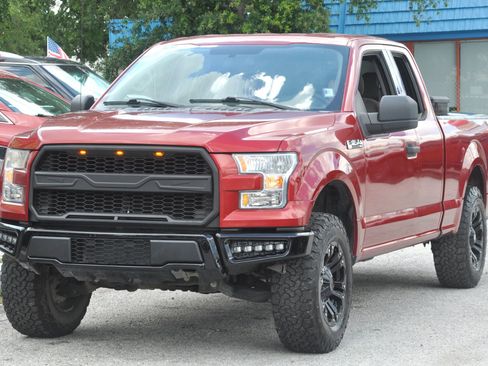 Used 2017 Ford F150 XLT RWD image 19