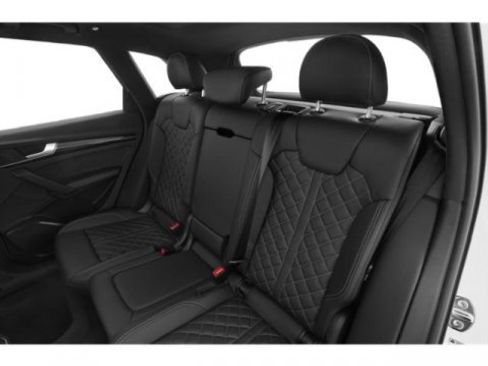 Used 2022 Audi SQ5 Premium Plus w/ Premium Plus Package image 16