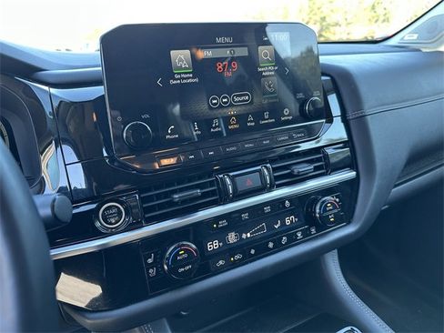 Certified 2022 Nissan Pathfinder Platinum w/ Cargo Package image 31