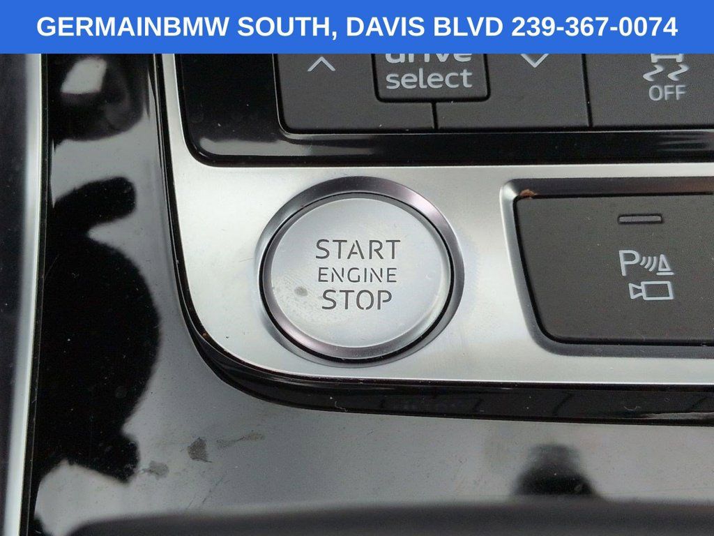 Used 2020 Audi Q8 Premium Plus w/ Premium Plus Package AWD/4WD image 32