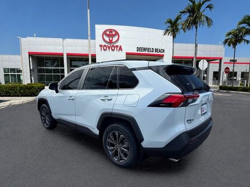 Certified 2025 Toyota RAV4 XLE Premium AWD/4WD image 5