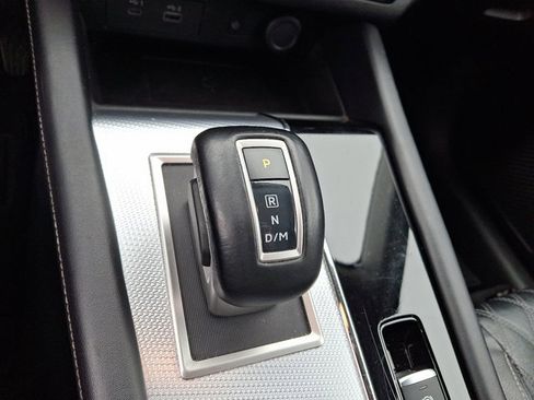 Used 2022 Mitsubishi Outlander SEL image 14