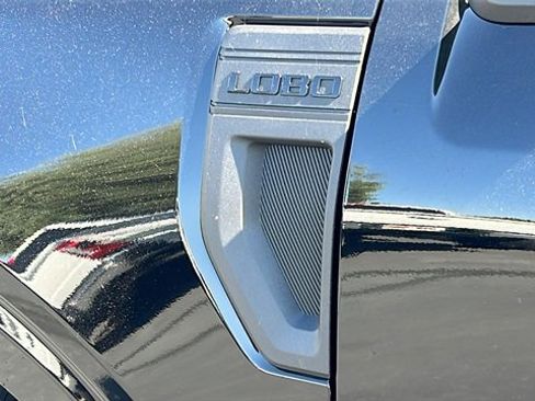 New 2025 Ford Maverick Lobo image 11