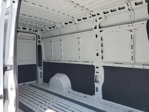 Used 2023 RAM ProMaster 3500 w/ Convenience Group FWD image 29