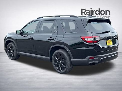 Used 2026 Honda Pilot Black Edition image 5