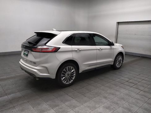 Used 2020 Ford Edge Titanium w/ Equipment Group 301A FWD image 10