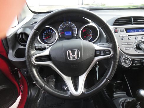 Used 2011 Honda Fit Sport image 14