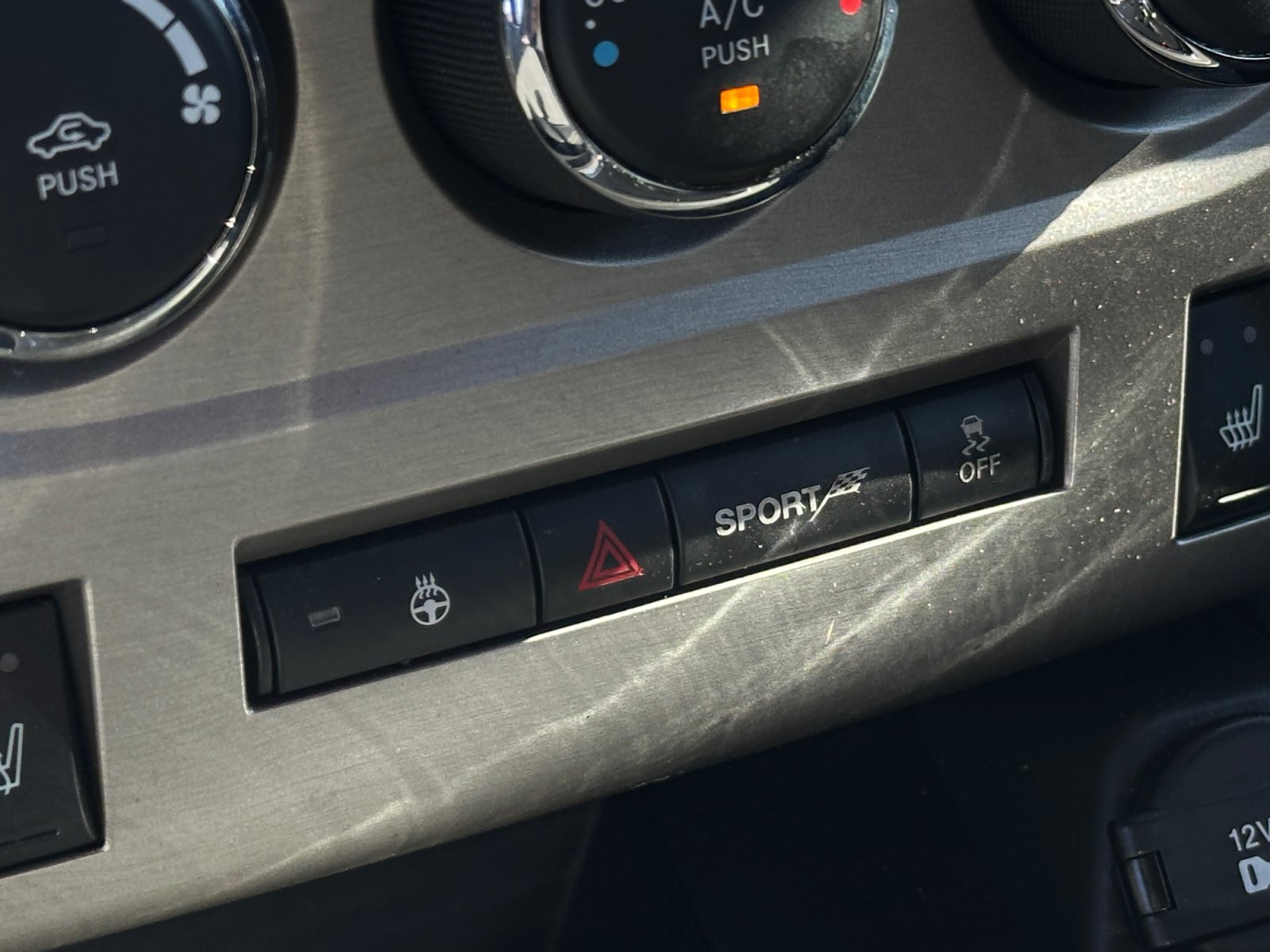 Used 2012 Dodge Challenger SRT8 w/ Premium Sound Group RWD image 29