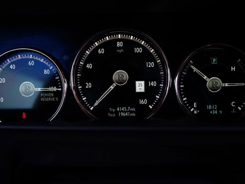 Used 2022 Rolls-Royce Cullinan w/ Cullinan Package image 4