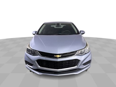 Used 2018 Chevrolet Cruze LS image 39