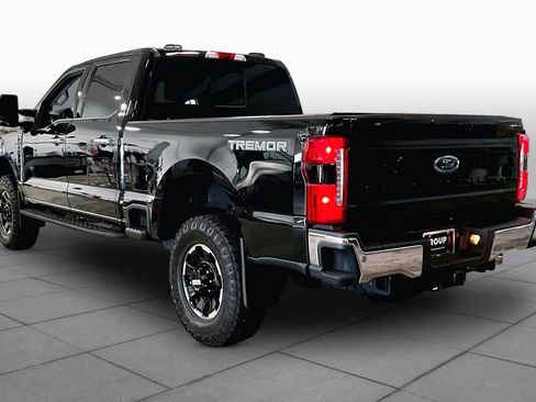 Used 2025 Ford F250 Lariat w/ Lariat Ultimate Package AWD/4WD image 12