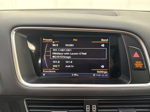 Used 2017 Audi Q5 2.0T Premium Plus w/ Technology Package AWD/4WD image 7