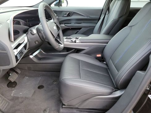 New 2025 Cadillac Lyriq Sport w/ LPO, Floor Liner Package image 18