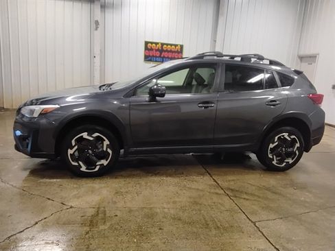 Used 2022 Subaru Crosstrek 2.5i Limited w/ Moonroof Package 2 image 5