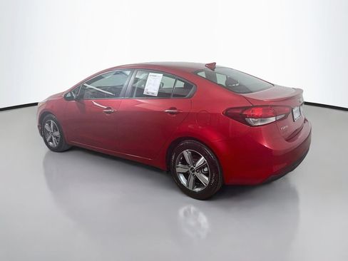 Used 2018 Kia Forte S w/ S Technology Plus Package FWD image 5