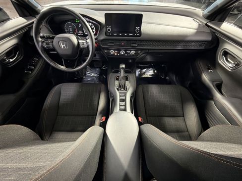 Used 2024 Honda HR-V Sport image 32