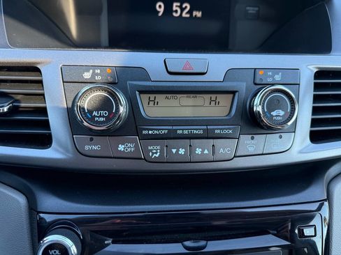 Used 2014 Honda Odyssey EX-L image 17