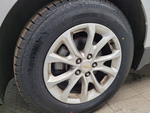 Used 2019 Chevrolet Equinox LT image 31