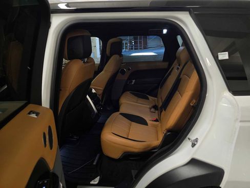 Used 2020 Land Rover Range Rover Sport HSE Dynamic image 19